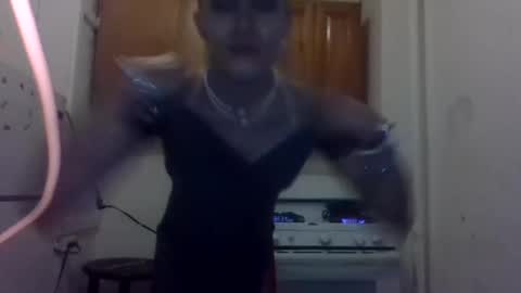 Snapshot of lapuzzycat201923 chatting on 12.24.24 Lapuzzycat201923 online show from 12.24.24