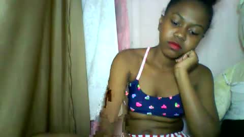 lara_belle online show from 05.05.26