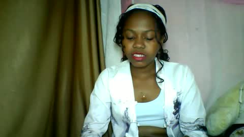 lara_belle online show from 05.09.26