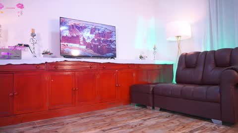 Hello Guys I am Lara Giraldo  WELCOME To my room online show from 10.26.25