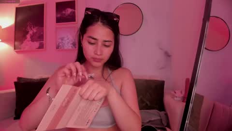 Lara Madisson online show from 09.30.25