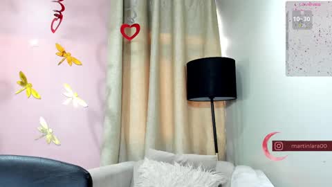      700  200   online show from 02.16.25