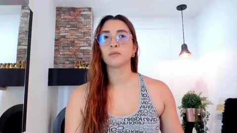      700  200   online show from 02.26.25