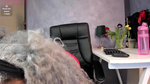 Lara online show from 03.08.25