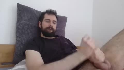 laraaan online show from 02.12.26