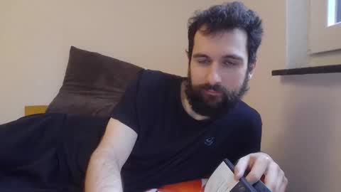 laraaan online show from 02.14.26