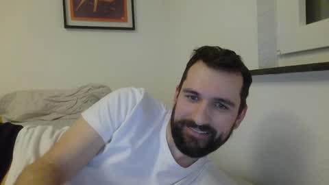 laraaan online show from 03.26.26