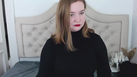 LaraFlirt online show from 01.16.25