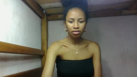 larah98 online show from 02.08.26