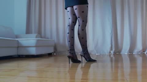 LaraKanes online show from 02.05.26