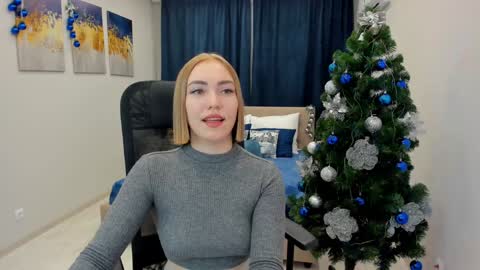 larakrein online show from 12.23.24