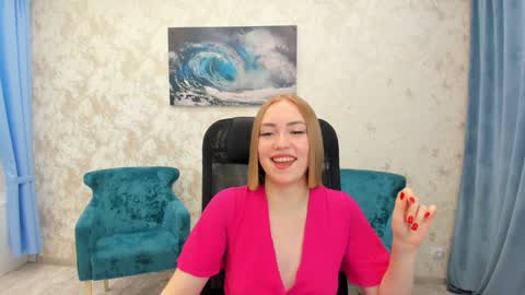 larakrein online show from 01.23.25