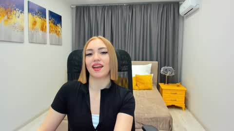 larakrein online show from 01.29.25