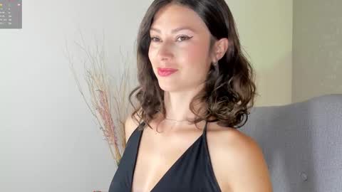 Lara  online show from 01.10.26