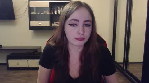 Laralianna online show from 02.23.25