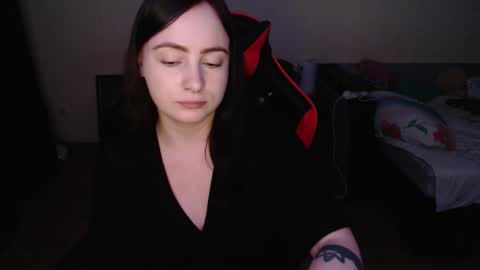 Laralianna online show from 02.23.26