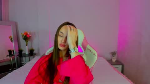 MY NAME IS LILY online show from 02.11.25