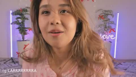 Lara online show from 02.15.26