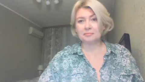 Snapshot of laramrs chatting on 10.02.25 laramrs online show from 10.02.25