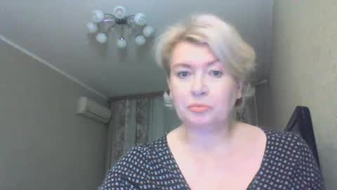 Snapshot of laramrs chatting on 10.04.25 laramrs online show from 10.04.25