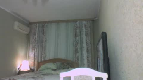 laramrs online show from 02.04.26