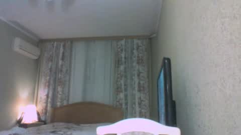 laramrs online show from 03.17.26