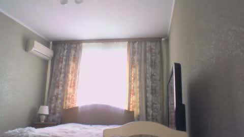 laramrs online show from 04.04.26