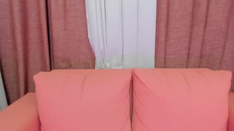 Lara Murphy online show from 02.06.25