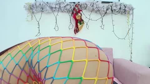 Lara Murphy online show from 12.17.25