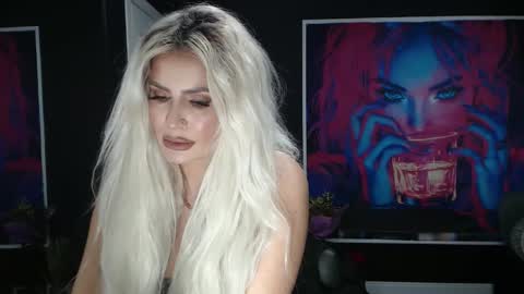 laras_moans online show from 11.14.25