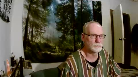 Larbie online show from 10.22.25