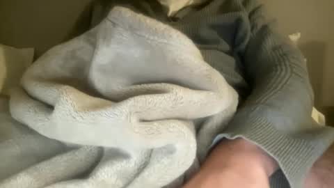 Snapshot of largecockkenny chatting on 10.29.25 HUNG YUNG STR8 online show from 10.29.25