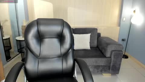 Larisa Smirnov online show from 02.14.26