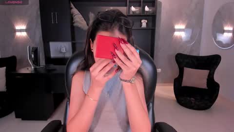 Larisa Smirnov online show from 02.21.26