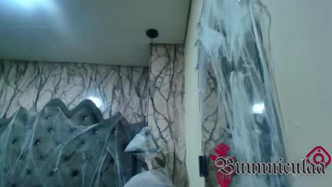  Lari online show from 11.04.25