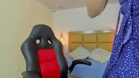  MIA  online show from 09.19.25