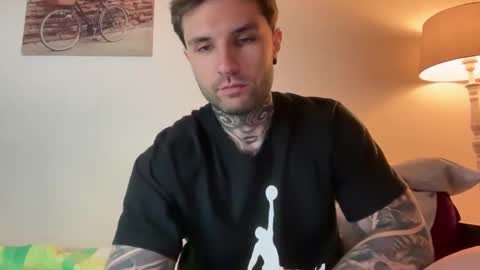 larsskeet online show from 12.01.25