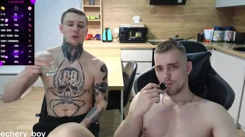 Snapshot of larstar01 chatting on 03.04.25 Lars online show from 03.04.25