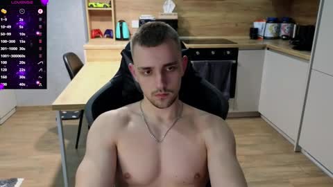 Snapshot of larstar01 chatting on 03.06.25 Lars online show from 03.06.25