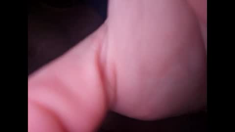 Snapshot of larzd8 chatting on 10.28.25 larzd8 online show from 10.28.25