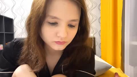 Mila online show from 06.03.26