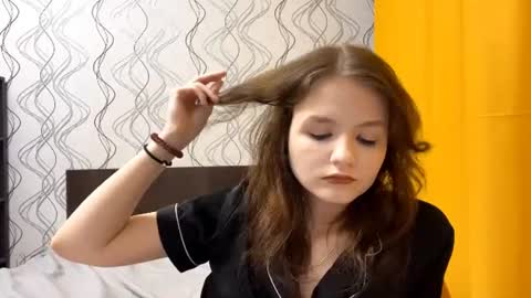 Mila online show from 06.14.26
