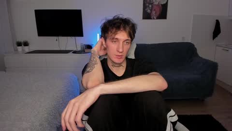 Snapshot of lastnight4you chatting on 12.17.24 acie online show from 12.17.24