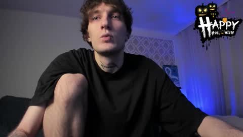 Snapshot of lastnight4you chatting on 10.30.25 acie online show from 10.30.25