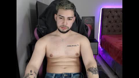 Snapshot of latam_ chatting on 12.18.24 YOUR BABY online show from 12.18.24