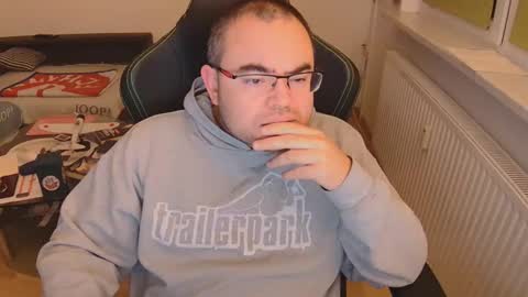 Snapshot of latexboy893 chatting on 11.13.25 latexboy893 online show from 11.13.25