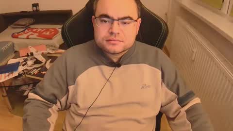 latexboy893 online show from 11.23.25