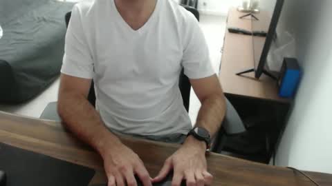 latexdave84 online show from 01.19.26