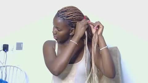 latiffaah_xx online show from 02.22.26