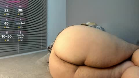 Snapshot of latin_boy_surprise chatting on 06.06.26 Yisus online show from 06.06.26